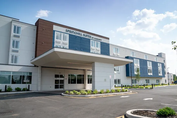 SpringHill Suites Woodbridge 5