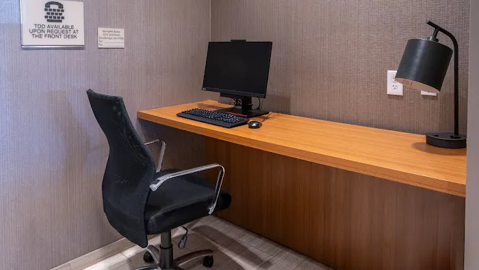 SpringHill Suites Woodbridge 5