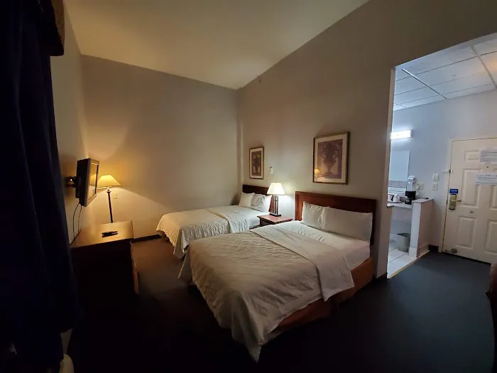 Raritan Hotel 5
