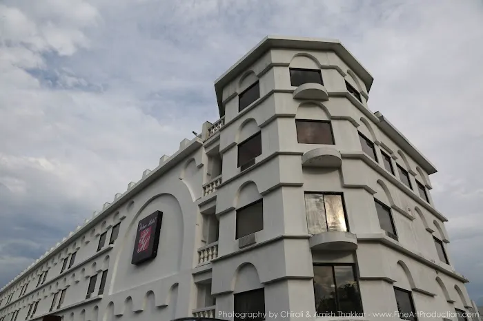 Raritan Hotel 5