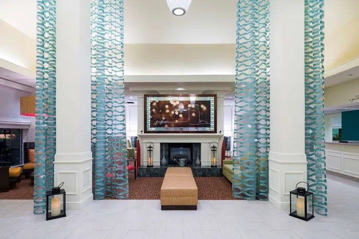 Hilton Garden Inn Edison/Raritan Center 4