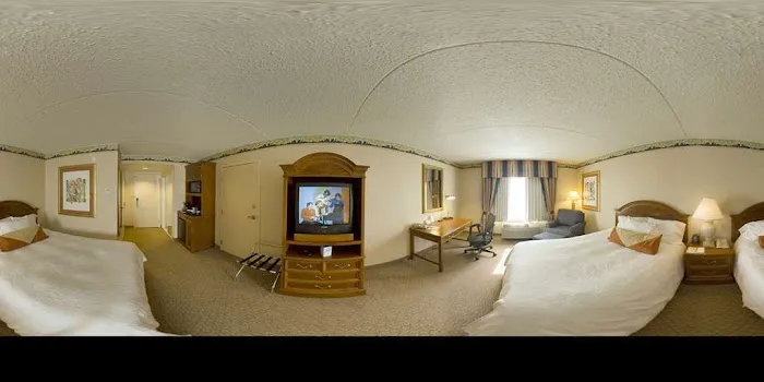Hilton Garden Inn Edison/Raritan Center 4