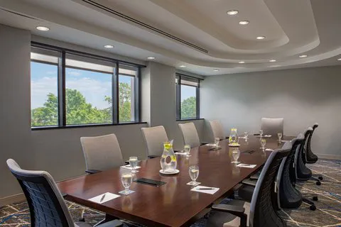 Sheraton Edison 4