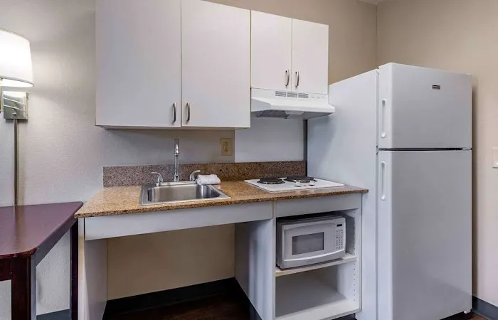 Extended Stay America - Edison - Raritan Center 4