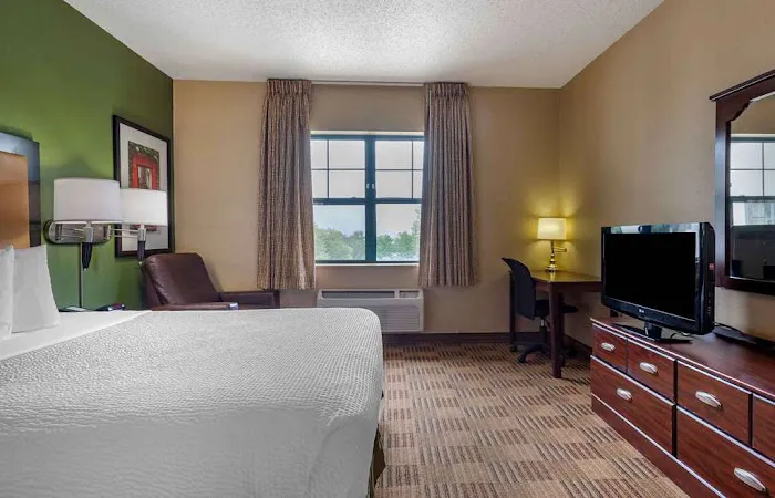 Extended Stay America - Edison - Raritan Center 4
