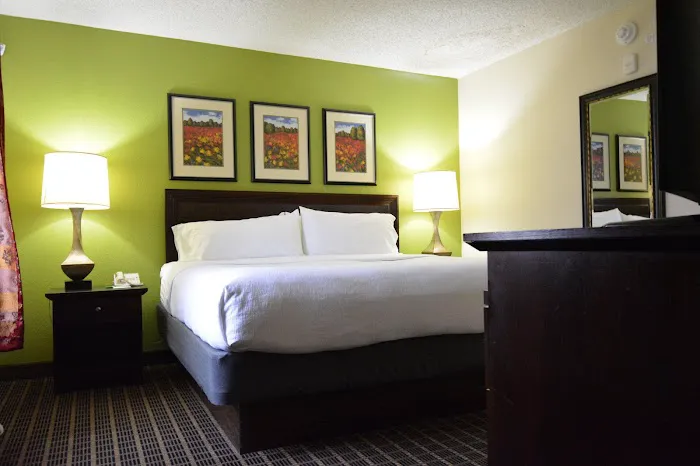 Holiday Inn Hazlet by IHG 4