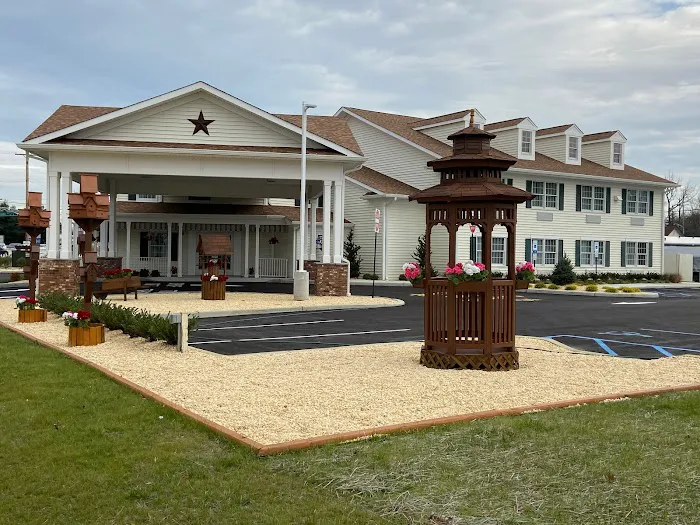 Country Inn of Hazlet 4