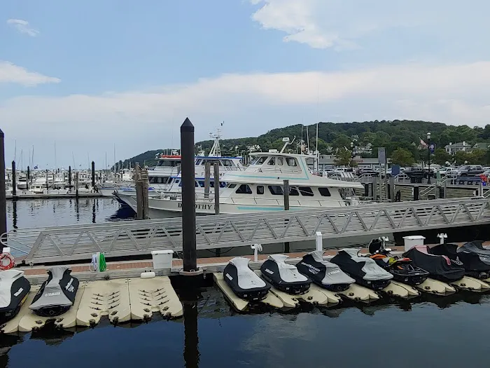 Blue Bay Inn 4