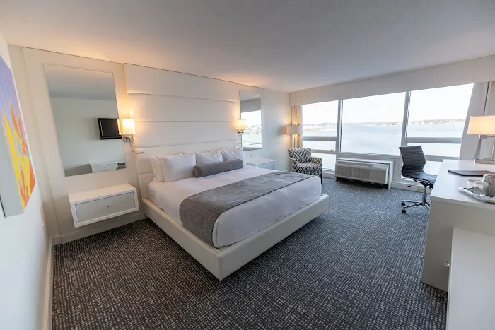 The Oyster Point Hotel 4