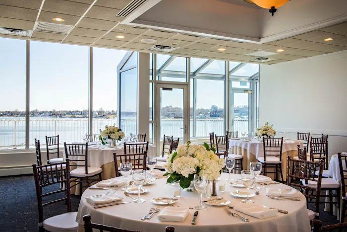 The Oyster Point Hotel 4