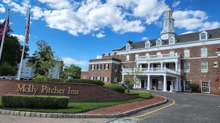 The Molly Pitcher Inn 4