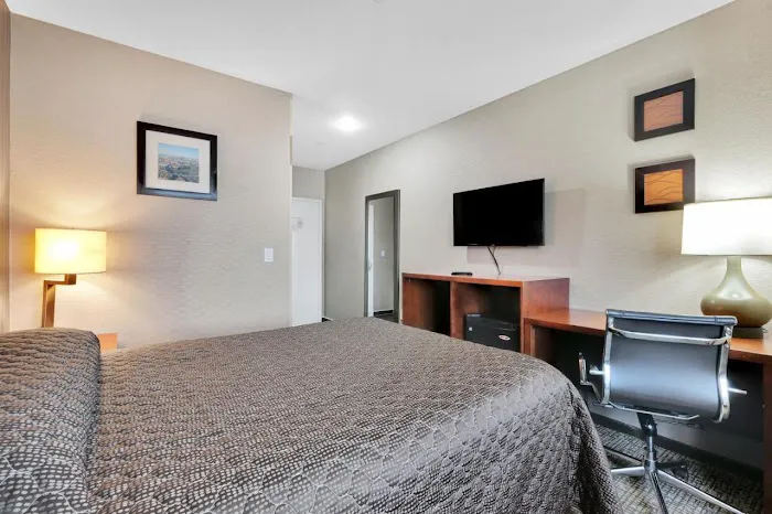 Hotel Pergola JFK Airport 4