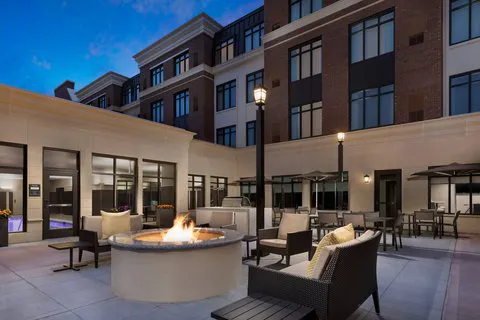 Residence Inn Long Island Garden City 4