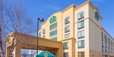 La Quinta Inn & Suites by Wyndham Garden City