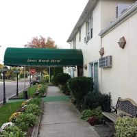 Jones Beach Hotel ico