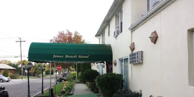 Jones Beach Hotel