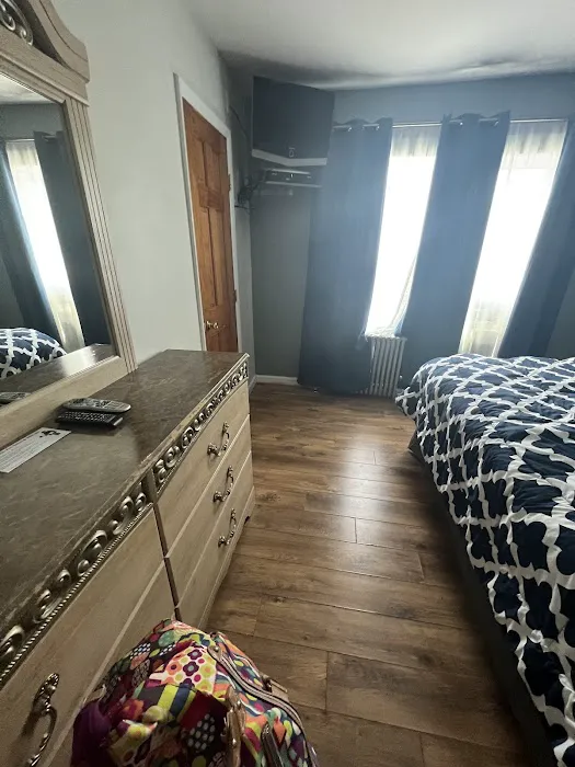 Jones Beach Hotel 4