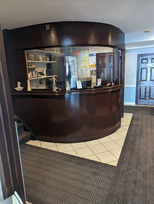 Jones Beach Hotel 4