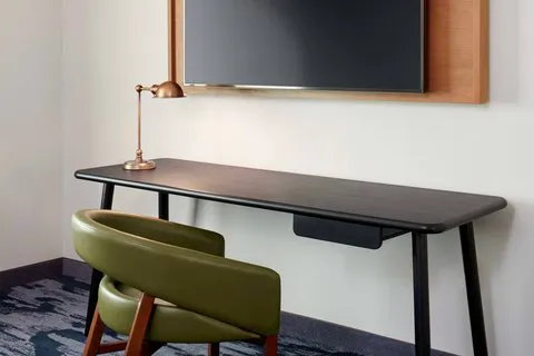 Fairfield Inn & Suites Union 4