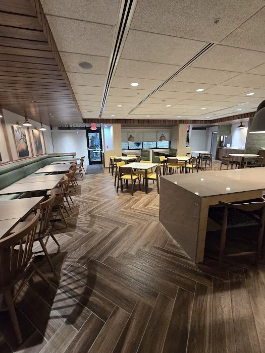 Fairfield Inn & Suites Union 4