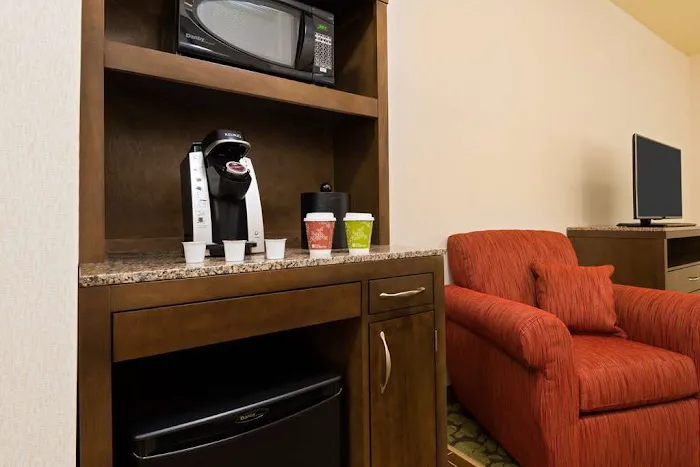 Hilton Garden Inn Wayne 4