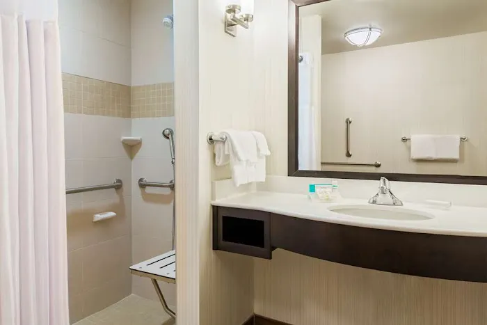 Hilton Garden Inn Wayne 4