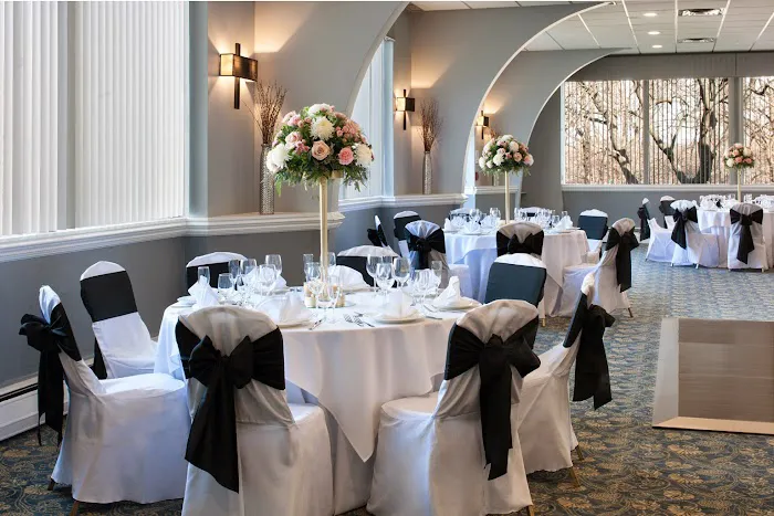 The Kenilworth Hotel - Newark Airport West 4