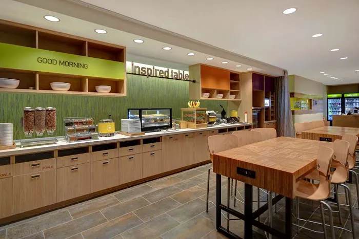 Home2 Suites by Hilton East Hanover 4