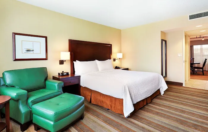 Embassy Suites by Hilton Parsippany 5