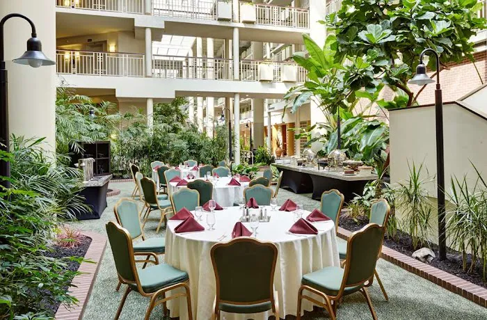 Embassy Suites by Hilton Parsippany 5