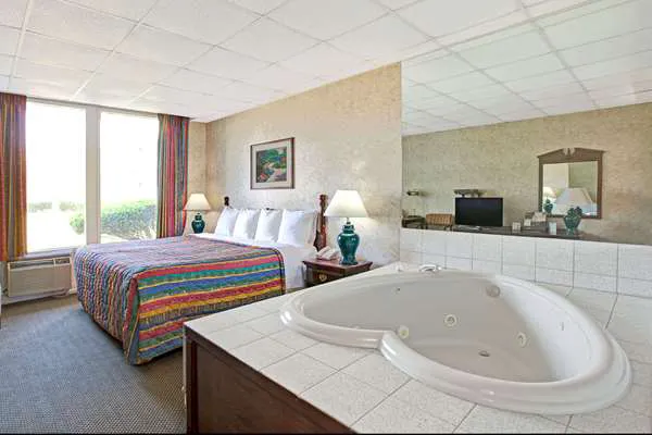 Days Inn by Wyndham Parsippany 5