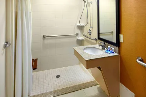 Fairfield Inn & Suites Parsippany 5