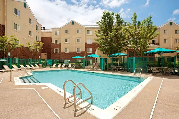 Hyatt House White Plains 4