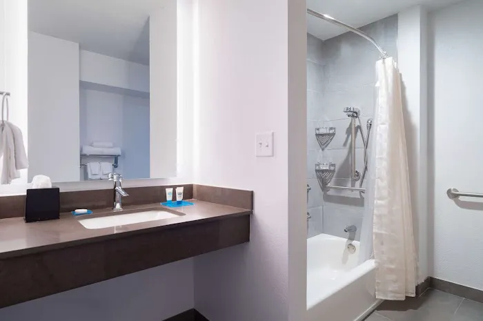 Hyatt House White Plains 4