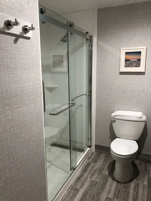 Hampton Inn Old Bridge 5