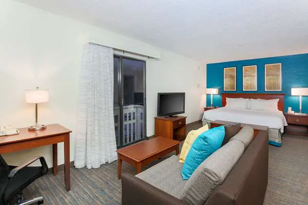 Hawthorn Suites by Wyndham Tinton Falls 4