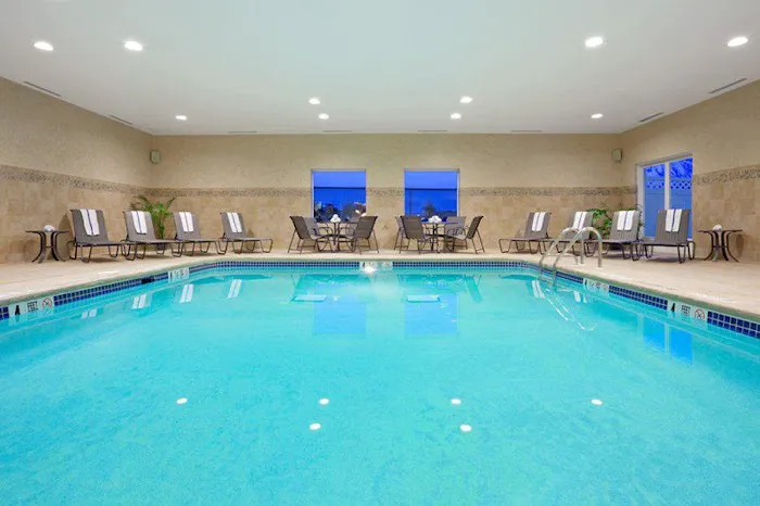 Holiday Inn Express & Suites West Long Branch - Eatontown by IHG 4