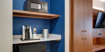 Holiday Inn Express & Suites West Long Branch - Eatontown by IHG