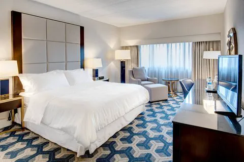 Sheraton Eatontown Hotel 4
