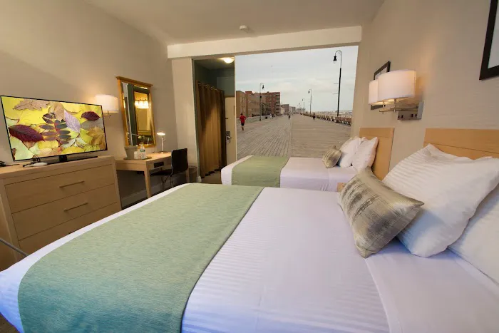 Adria Hotel & Conference Center 4