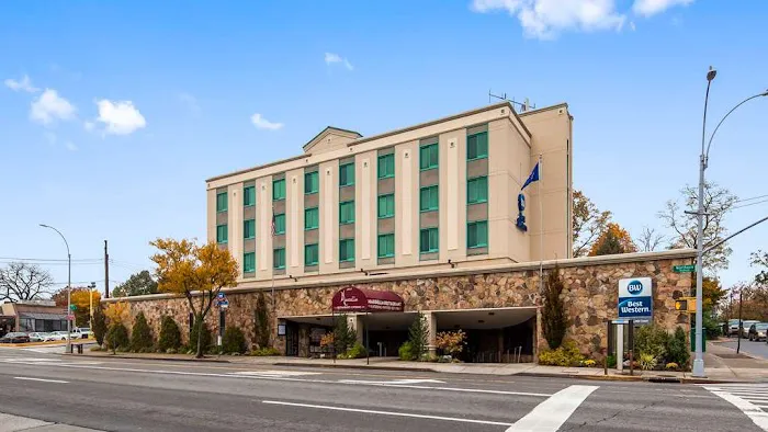 Best Western Queens Gold Coast 4