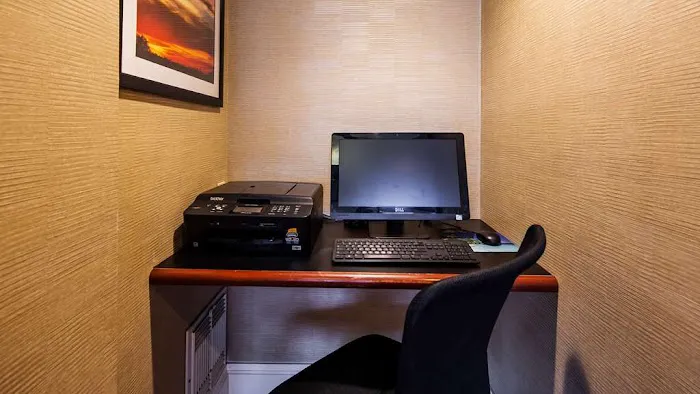 Best Western Queens Gold Coast 4