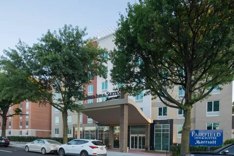 Fairfield Inn & Suites New York Queens/Fresh Meadows 4
