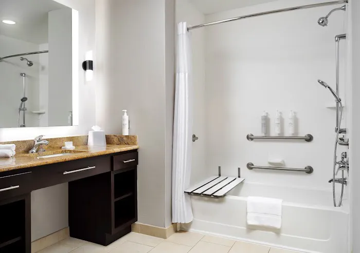 Homewood Suites by Hilton Carle Place - Garden City, NY 4