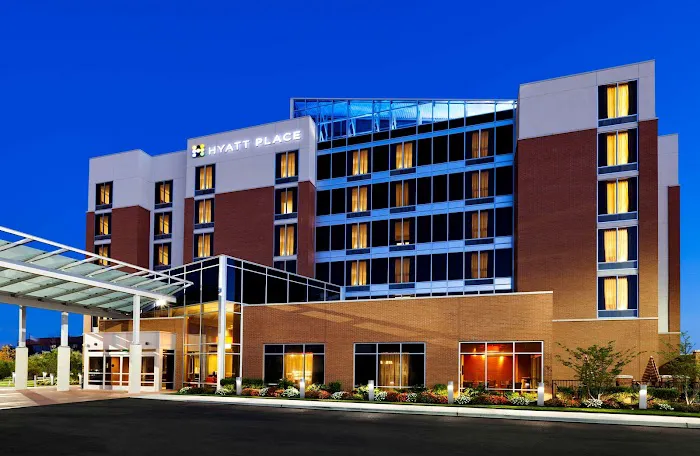 Hyatt Place Garden City 4