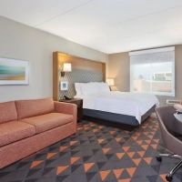 Holiday Inn Westbury-Long Island by IHG ico