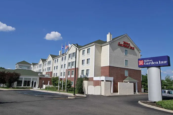 Hilton Garden Inn Westbury 4