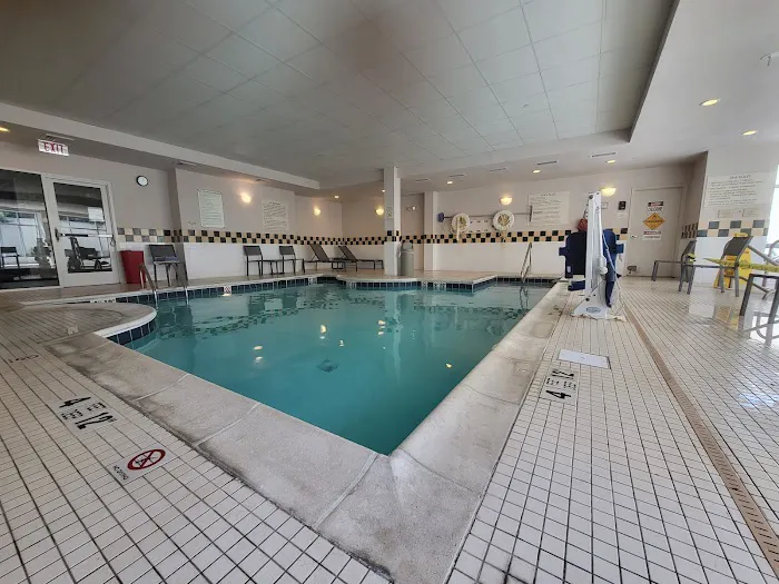 Hilton Garden Inn Westbury 4