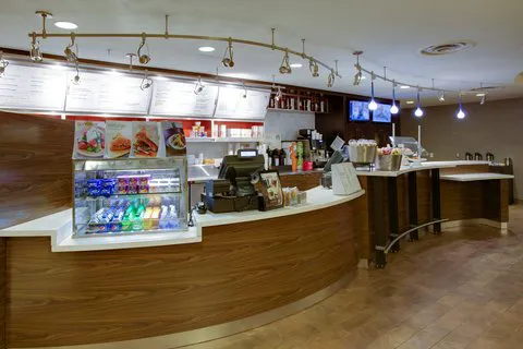 Courtyard Republic Airport Long Island/Farmingdale 4