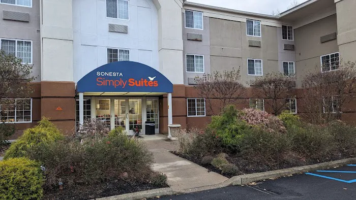 Sonesta Simply Suites Parsippany Morris Plains 4
